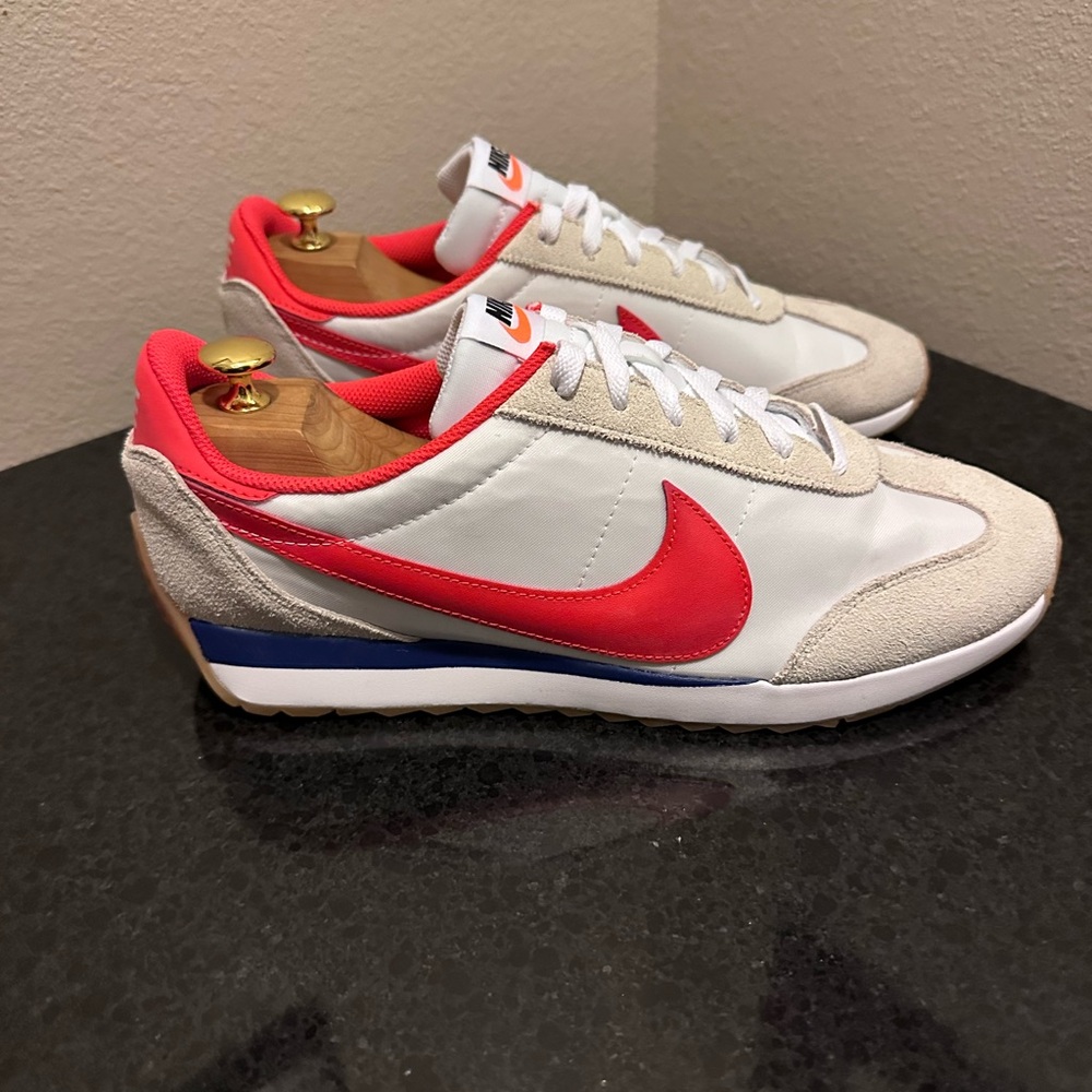 Nike White Pacific Deep Royal Light Crimson sneakers Men’s Size 11.5